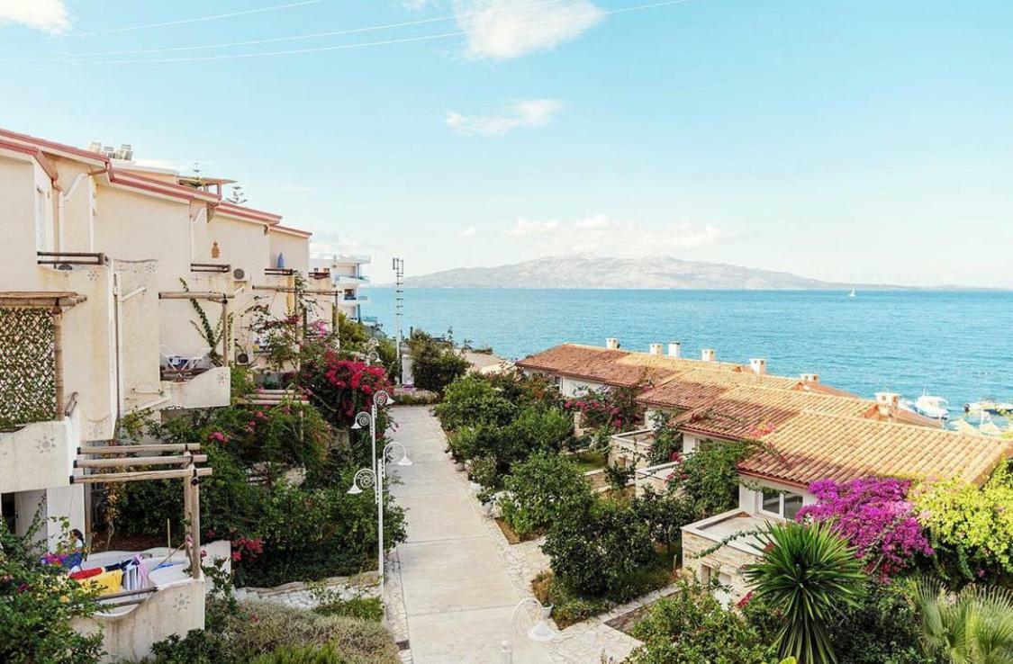 Villa 23 On The Bay Sarande Exterior photo